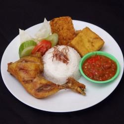 Pecel Ayam   Nasi   Tahu,tempe