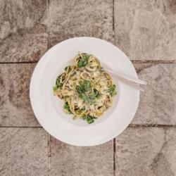 Fettucine Spinach Mushroom Pesto