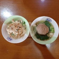 Yamien Asin Bakso Cincang