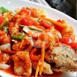 Ikan Gurame Asam Manis.