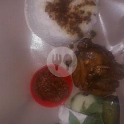 Lalapan Nasi Ayam Kampung