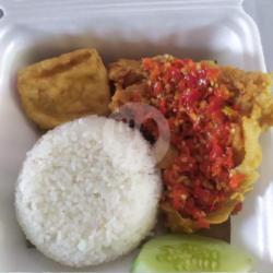 Nasi   Ayam Geprek