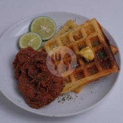 Fried Chicken Waffle