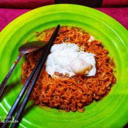 Indomie Nyemek Pake Tulang Ceker