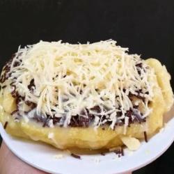 Lumer Coklat Keju Kacang