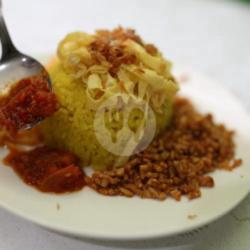 Nasi Kuning Polos   Telor Dadar Iris