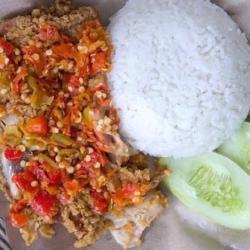 Ayam Geprek Sambal Ijo   Nasi   Tempe