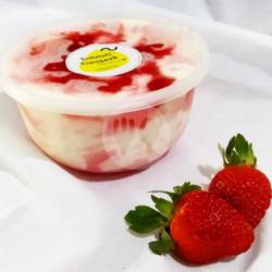 Strawberry Dessert (200ml)