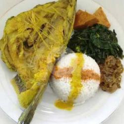 Nasi Ikan Kepala Kakap