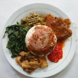 Nasi Padang Daging Rendang Populer
