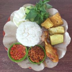 Paket Hematnasi Ayam Paha Bawah