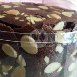 Brownies Kering/crispy Almond 200gr