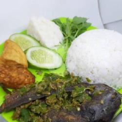 Nasi Pecel Lele Lombok Ijo