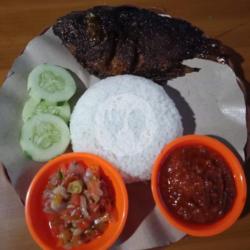 Nila Bakar Madu Nasi