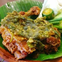 Ayam Penyet Sambal Ijo