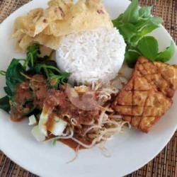 Nasi Pecel Tempe/tahu