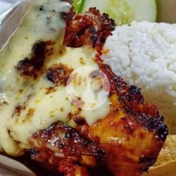 Ayam Bakar Madu Mozarella Leleh (tanpa Nasi)