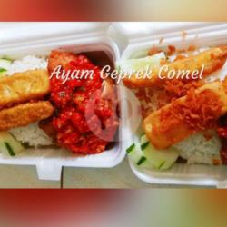 Ayam Geprek   Nasi Sambal Terasi