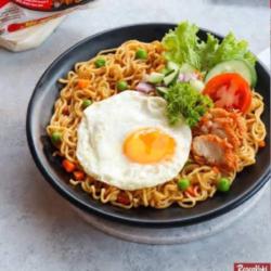 Paket Indomie Goreng Telur Plus Nasi Free Es Teh