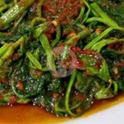 Cah Kangkung Balacan