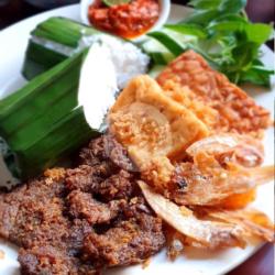 Nasi Timbel Empal