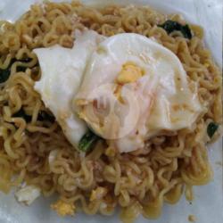 Indomie / Mie Sedaap Goreng Telur