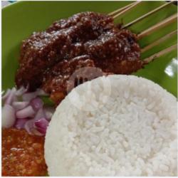 Nasi Sate Ayam Kelapa