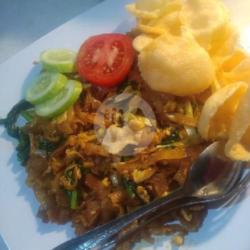 Kue Tiau Goreng