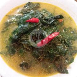 Sayur Daun Singkong Santan