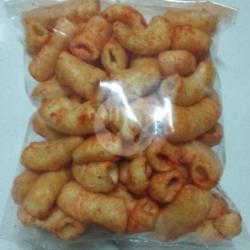 Kerupuk Makaroni Balado