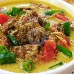 Soto Kuning Bogor Kikil    Paru Goreng