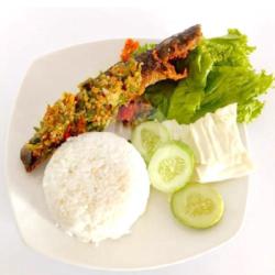 Nasi Ikan Lele Sambal Penyet