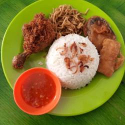 Nasi Campur Ayam Rempah
