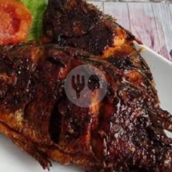 Lalapan Nila Bakar Tanpa Nasi