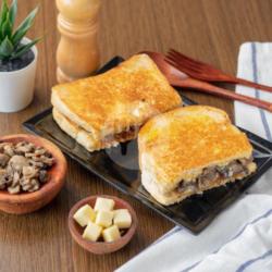 Cheese Mushroom Toast