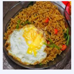 Indomie Goreng Kebab Rendang Telur Ceplok