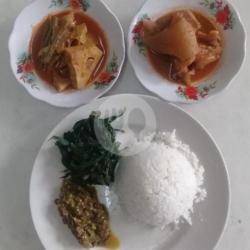 Nasi Gulai Kikil/tunjang