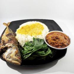 Nasi Gembung Sambal Terasi