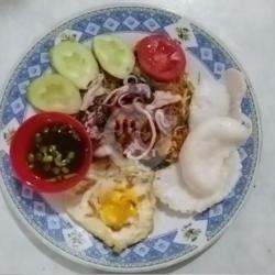 Bihun Goreng Cumi / Sotong