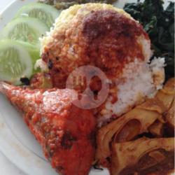 Nasi Ikan Tongkol Asam Pedes Komplit