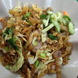 Kwitiau Goreng Ayam Baso