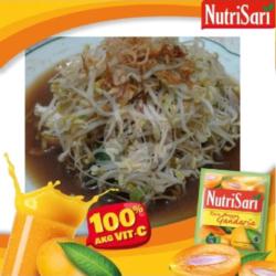 Lontong Mie Goyang Lidah Nutrisari Rasa Mangga Gandaria