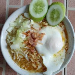 Indomie Kuah Soto/ayam Bawang Nasi ( Tanpa Telor)