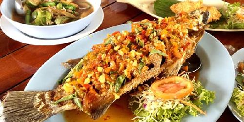 Seafood Khas Thailand, Jalan