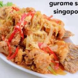 Gurame Saus Singapore