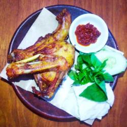 Bebek Goreng Kampoengan