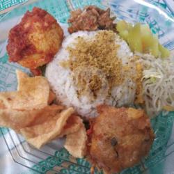 Nasi Gurih   Telur Dadar