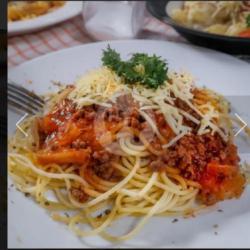 Spaghetti Bolognese Keju