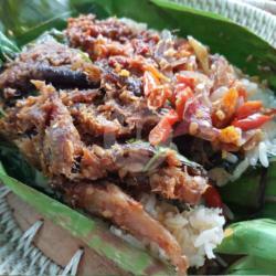 Nasi Bakar Rendang Daging Suwir