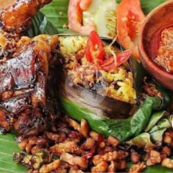 Nasi Bakar Ayam Tempe Tahu Lalap Sambal